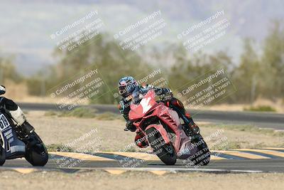 media/Nov-16-2025-Race Pace (Sun) [[8c5fa54630]]/Verified Riders/2-Turn 7 (945am)/